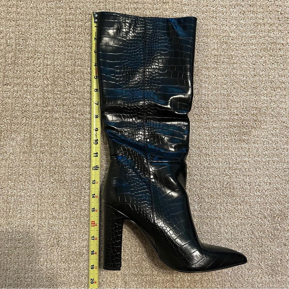 Steve Madden Nikitta Croc Embossed Boot Black Size 9.5 - Picture 11 of 12